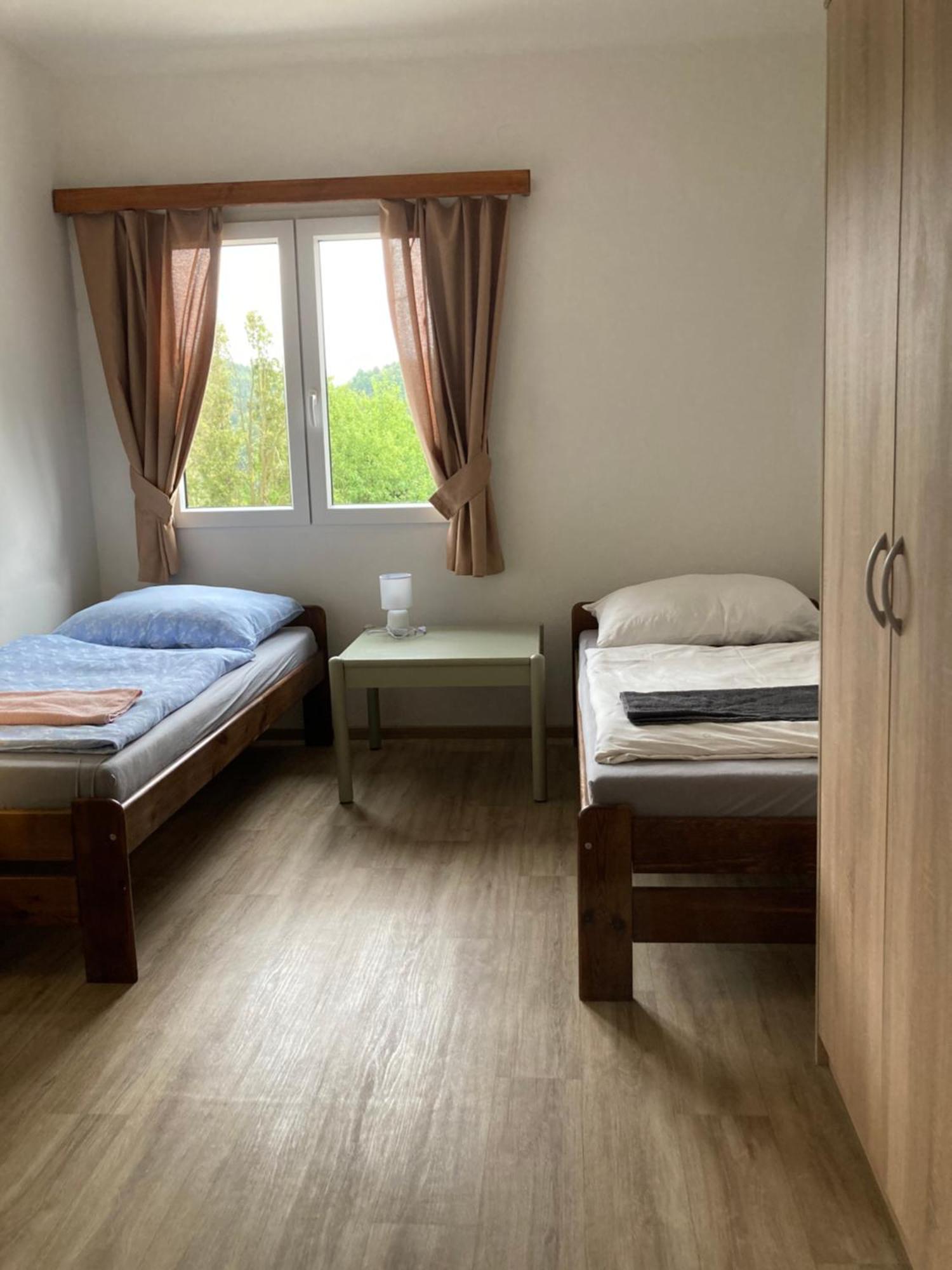 Penzion Cholin Novy Knin Exterior foto